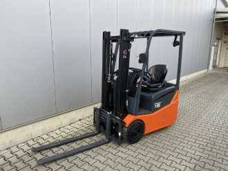 Used Forklift Truck TOYOTA 7FBEST15 ELEKTRO DREIRADFRONTSTAPLER (12776823)