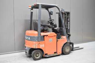 Used Forklift Truck TOYOTA 7FBMF16 /56321/ ELEKTRO VIERRADFRONTSTAPLER (12996608)