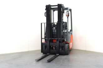 Used Forklift Truck TOYOTA 8-FBE-15-T ELEKTRO DREIRADFRONTSTAPLER (13067830)
