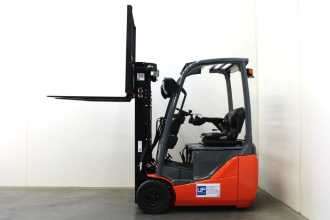 Used Forklift Truck TOYOTA 8-FBE-15-T ELEKTRO DREIRADFRONTSTAPLER (13067830)