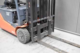 Used Forklift Truck TOYOTA 8FBE16T /58652/ ELEKTRO DREIRADFRONTSTAPLER (13067666)