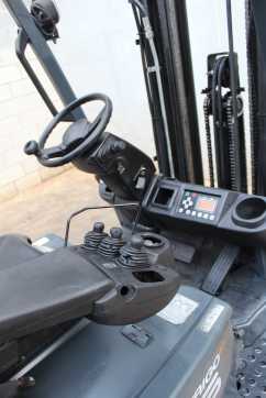 Used Forklift Truck TOYOTA 8FBE16T ELEKTRO DREIRADFRONTSTAPLER (13065193)