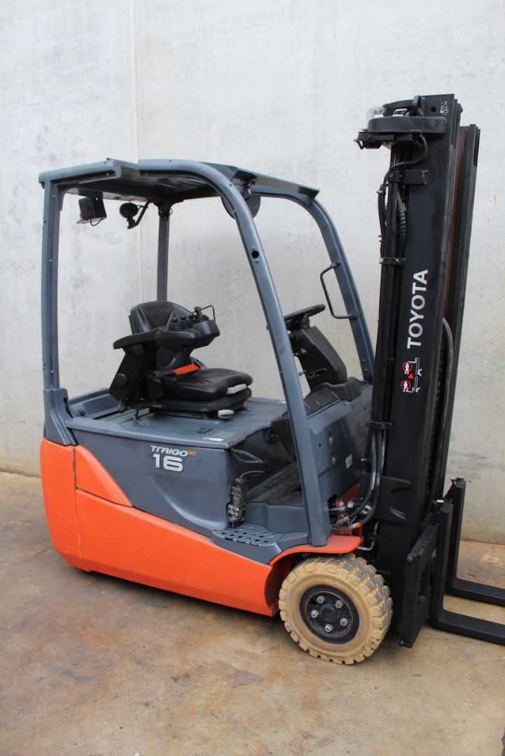 Used Forklift Truck TOYOTA 8FBE16T ELEKTRO DREIRADFRONTSTAPLER (13065194)