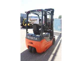 Used Forklift Truck TOYOTA 8FBE16T ELEKTRO VIERRADFRONTSTAPLER (13063411)