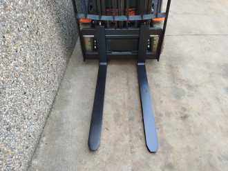 Used Forklift Truck TOYOTA 8FBE18T ELEKTRO DREIRADFRONTSTAPLER (13067362)