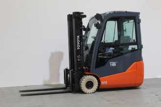 Used Forklift Truck TOYOTA 8FBE18T *sofort verfügbar* ELEKTRO DREIRADFRONTSTAPLER (13064019) backdrop