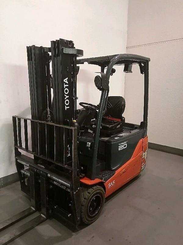 Used Forklift Truck TOYOTA 8FBE20T ELEKTRO DREIRADFRONTSTAPLER (13025283)