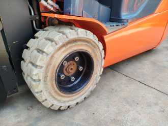 Used Forklift Truck TOYOTA 8FBE20T ELEKTRO DREIRADFRONTSTAPLER (13061347)