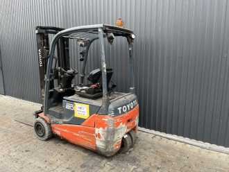 Used Forklift Truck TOYOTA 8FBE20T ELEKTRO DREIRADFRONTSTAPLER (13065987)
