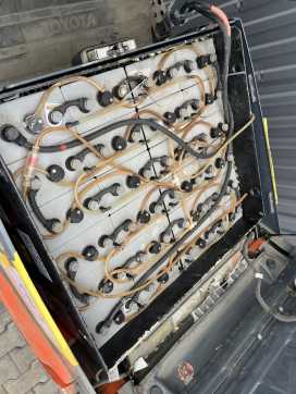 Used Forklift Truck TOYOTA 8FBE20T ELEKTRO DREIRADFRONTSTAPLER (13065987)