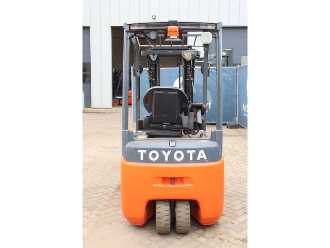 Used Forklift Truck TOYOTA 8FBE20T ELEKTRO VIERRADFRONTSTAPLER (13041332)