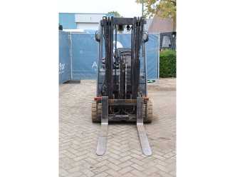 Used Forklift Truck TOYOTA 8FBE20T ELEKTRO VIERRADFRONTSTAPLER (13041332)