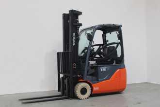 Used Forklift Truck TOYOTA 8FBEK16T *sofort verfügbar* ELEKTRO DREIRADFRONTSTAPLER (13067867) backdrop