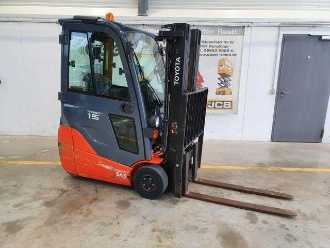 Used Forklift Truck TOYOTA 8FBET15 / Batterie 07/2023 / HH: 4.3m! / 2.849h ELEKTRO VIERRADFRONTSTAPLER (13024734)
