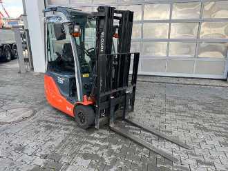 Used Forklift Truck TOYOTA 8FBET15 / Triplex: 4.30m / nur 1.187h! / SS ELEKTRO VIERRADFRONTSTAPLER (13024801)