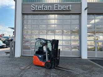 Used Forklift Truck TOYOTA 8FBET15 / Triplex: 4.30m / nur 1.187h! / SS ELEKTRO VIERRADFRONTSTAPLER (13024801)
