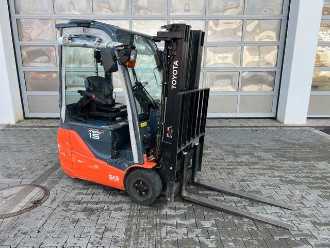 Used Forklift Truck TOYOTA 8FBET15 / Triplex: 4.30m / nur 1.187h! / SS ELEKTRO VIERRADFRONTSTAPLER (13024801)