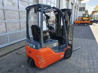 Used Forklift Truck TOYOTA 8FBET15 / Triplex: 4.30m / nur 1.842h! / SS ELEKTRO VIERRADFRONTSTAPLER (13024739)