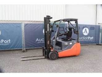 Used Forklift Truck TOYOTA 8FBET16 ELEKTRO VIERRADFRONTSTAPLER (13027249) backdrop