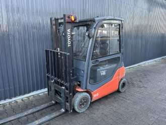 Used Forklift Truck TOYOTA 8FBM16T ELEKTRO VIERRADFRONTSTAPLER (13012347) backdrop