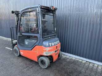 Used Forklift Truck TOYOTA 8FBM16T ELEKTRO VIERRADFRONTSTAPLER (13012347)