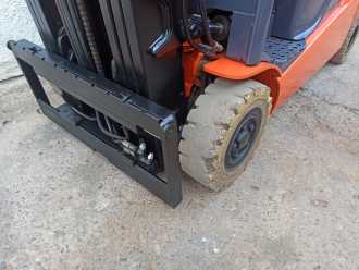 Used Forklift Truck TOYOTA 8FBM18T ELEKTRO VIERRADFRONTSTAPLER (13076601)