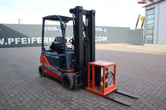 Used Forklift Truck TOYOTA 8FBM20T ELEKTRO VIERRADFRONTSTAPLER (12925251)