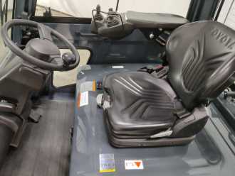 Used Forklift Truck TOYOTA 8FBMKT25 ELEKTRO VIERRADFRONTSTAPLER (12862932)
