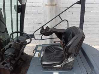 Used Forklift Truck TOYOTA 8FBMT18 ELEKTRO VIERRADFRONTSTAPLER (13047636)