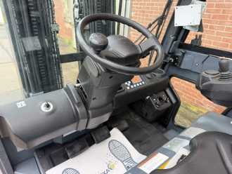 Used Forklift Truck TOYOTA 8FBMT25 ELEKTRO VIERRADFRONTSTAPLER (13032330)