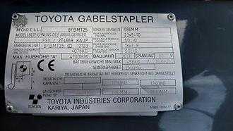Used Forklift Truck TOYOTA 8FBMT25 ELEKTRO VIERRADFRONTSTAPLER (13069341)