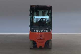 Used Forklift Truck TOYOTA 8FBMT35 ELEKTRO VIERRADFRONTSTAPLER (13063531)