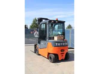 Used Forklift Truck TOYOTA 9FBM30T ELEKTRO VIERRADFRONTSTAPLER (13062932)