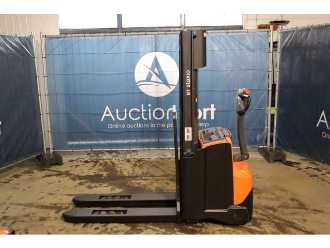 Used Forklift Truck TOYOTA BT SWE140L ELEKTRO HOCHHUBWAGENMANUELLELEKTRISCH (13041351)