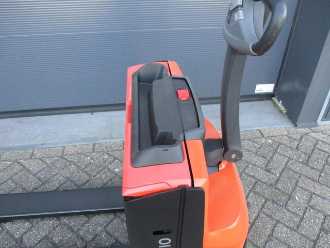 Used Forklift Truck TOYOTA LWE140 ELEKTRO NIEDERHUBWAGENDEICHSEL (13064378)