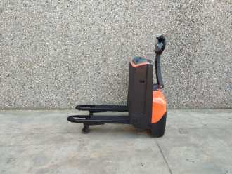 Used Forklift Truck TOYOTA LWE140 LITIO ELEKTRO NIEDERHUBWAGENSEMIELEKTRISCH (13067356)