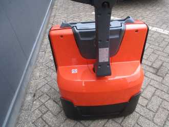 Used Forklift Truck TOYOTA LWE160 ELEKTRO NIEDERHUBWAGENDEICHSEL (13042222)