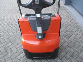 Used Forklift Truck TOYOTA LWE160 ELEKTRO NIEDERHUBWAGENDEICHSEL (13057700)