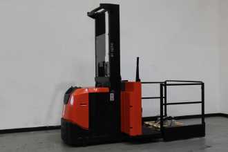Used Forklift Truck TOYOTA OME100NW ELEKTRO HOCHHUBKOMMISSIONIERER (12977685) backdrop