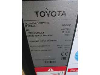 Used Forklift Truck TOYOTA OSE250 ELEKTRO NIEDERHUBKOMMISSIONIERER (13034695)