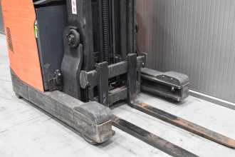 Used Forklift Truck TOYOTA RRE 140 H /56174/ ELEKTRO SCHUBMASTSTAPLER (13005548)