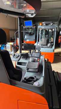 Used Forklift Truck TOYOTA RRE140HE ELEKTRO SCHUBMASTSTAPLER (13057414)