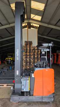Used Forklift Truck TOYOTA RRE140HE ELEKTRO SCHUBMASTSTAPLER (13057414)