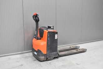 Used Forklift Truck TOYOTA SWE 080L /57616/ ELEKTRO HOCHHUBKOMMISSIONIERER (13039654)