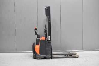 Used Forklift Truck TOYOTA SWE 120 /57613/ ELEKTRO HOCHHUBKOMMISSIONIERER (13039949)