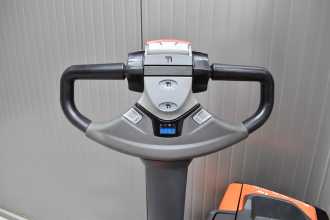 Used Forklift Truck TOYOTA SWE 120 /57614/ ELEKTRO HOCHHUBKOMMISSIONIERER (13039950)