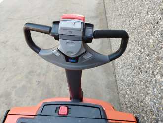 Used Forklift Truck TOYOTA SWE120L ELEKTRO HOCHHUBWAGENDEICHSEL (13067363)
