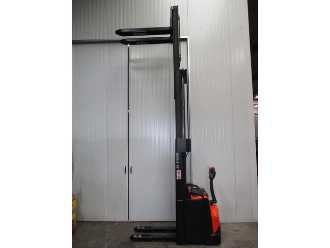 Used Forklift Truck TOYOTA SWE145 ELEKTRO HOCHHUBWAGENDEICHSEL (13071606)