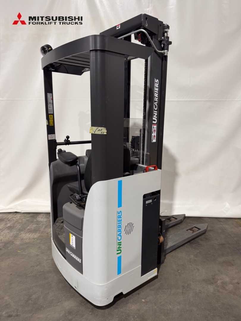 Used Forklift Truck UNICARRIERS 160SDTFVS570XJN - Vorführgerät - 15 Std. - Wie Neu ELEKTRO SEITENSTAPLER (12917198)