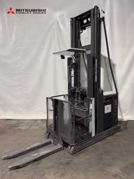 Used Forklift Truck UNICARRIERS EPH125DTFV800 - 2728 Std. - HH 8.000 mm ELEKTRO HOCHHUBKOMMISSIONIERER (12929504)